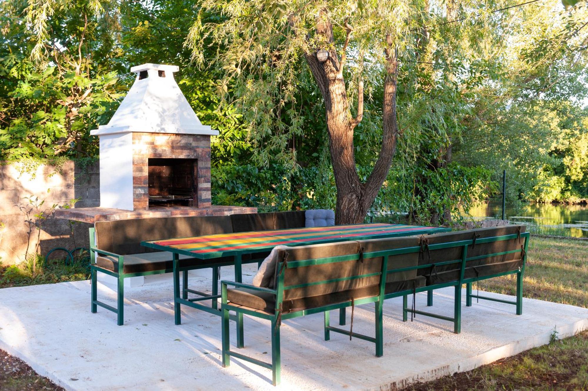 Holiday Homes Fig Blagaj Extérieur photo
